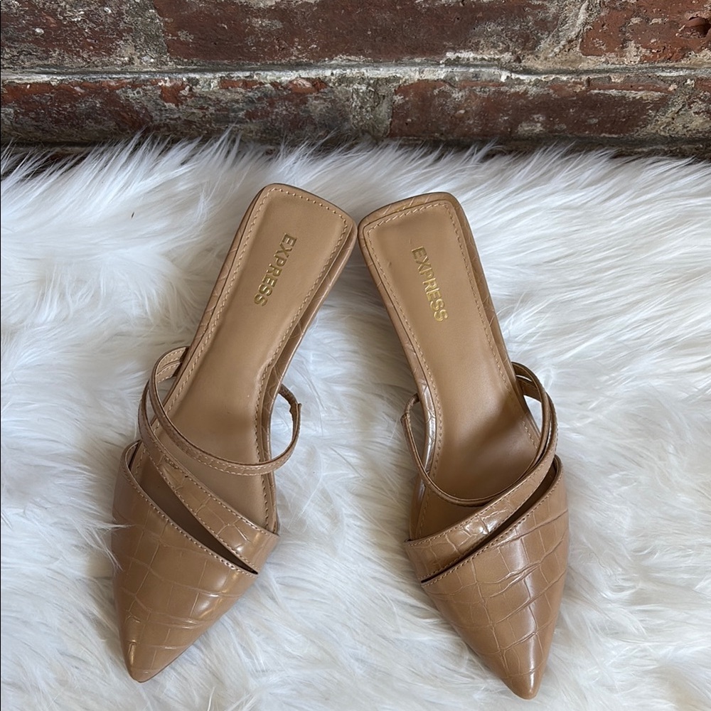 Express Tan Leather Mules with Pointed Toe